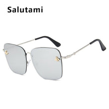 Load image into Gallery viewer, Retro Square Bee Sunglasses Women Brand Designer Metal Frame Oversized Sun Glasses Fashion Men Gradient Shades Oculos UV400