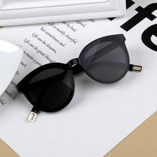 Load image into Gallery viewer, iboode Brand New Kids Sunglasses Children Fashion Big Frame Sun Glasses Girl Boy Eyewear Travel Eye Accessory Cateye Cute uv400